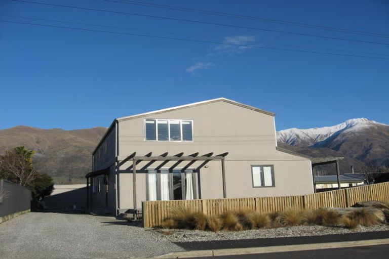 Photo of property in 35 Youghal Street, Wanaka, 9305