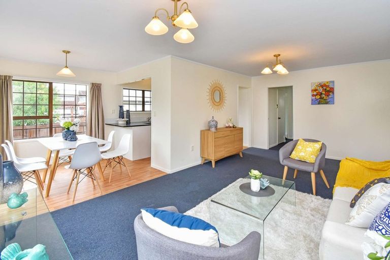 Photo of property in 4 Aspiring Avenue, Clover Park, Auckland, 2019