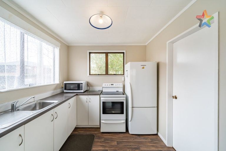 Photo of property in 1279a High Street, Taita, Lower Hutt, 5011