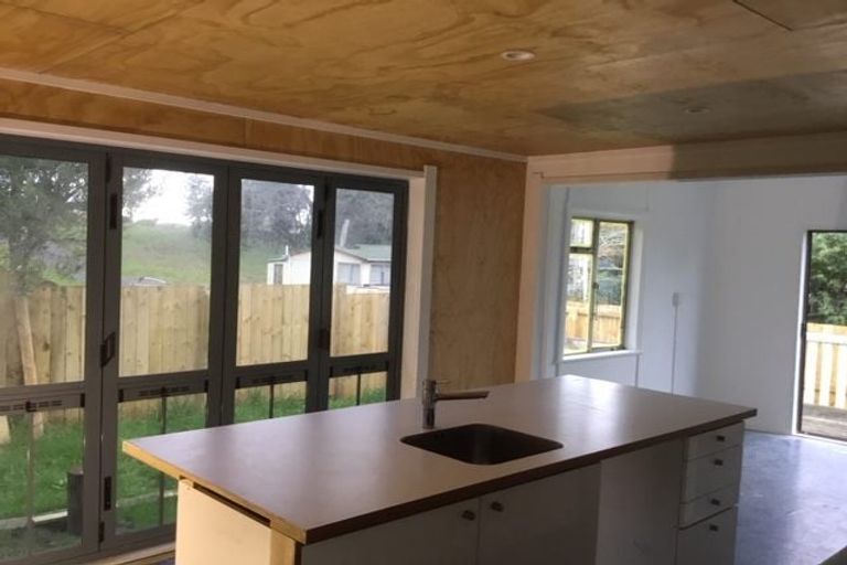 Photo of property in 856 Hokio Beach Road, Hokio Beach, Levin, 5571