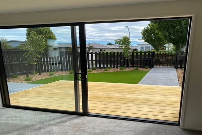 Photo of property in 1/18 Cross Street, Phillipstown, Christchurch, 8011