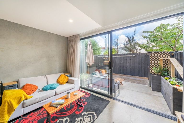 Photo of property in 3 Te Ara O Paetutu, Petone, Lower Hutt, 5012