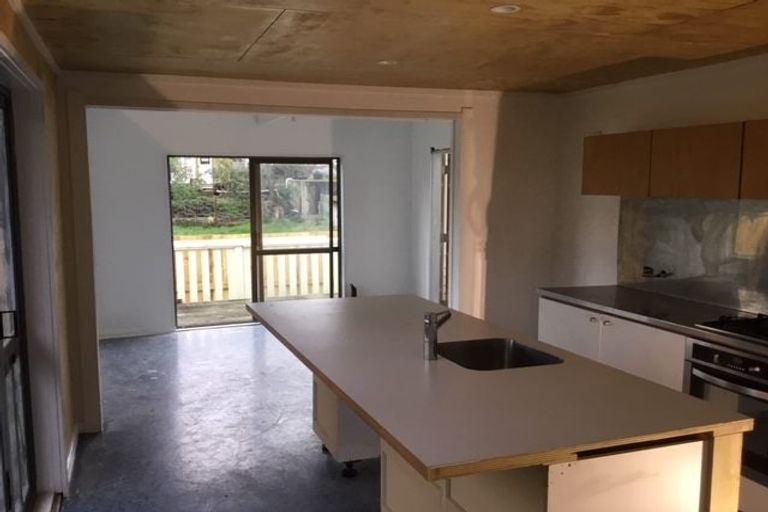 Photo of property in 856 Hokio Beach Road, Hokio Beach, Levin, 5571