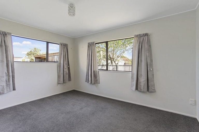 Photo of property in 6 Simeon Street, Somerfield, Christchurch, 8024