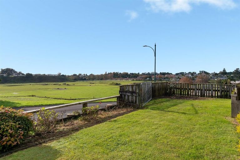 Photo of property in 2b Cannell Farm Drive, Te Puke, 3119