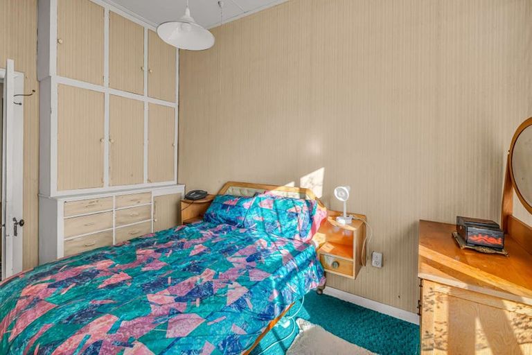 Photo of property in 17 Gorge Road, Clinton, 9534