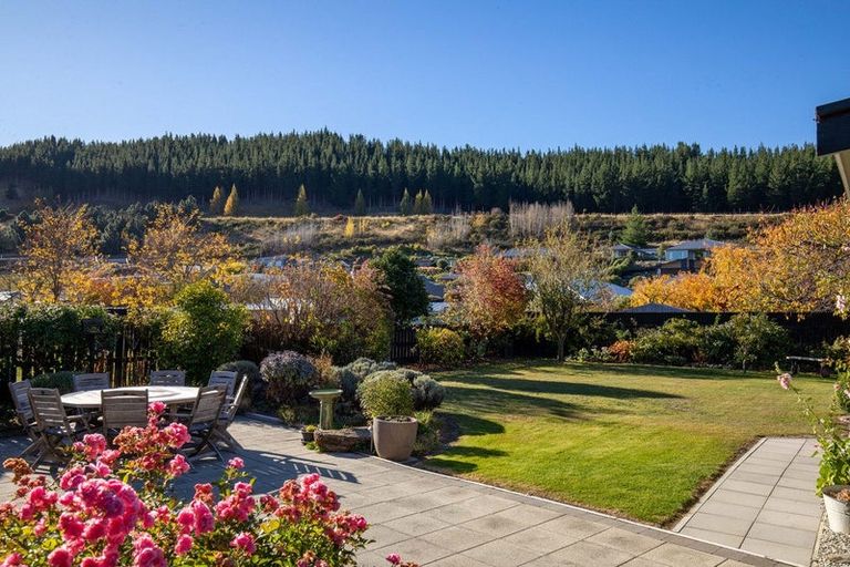 Photo of property in 92 Hazlett Street, Clyde, 9330