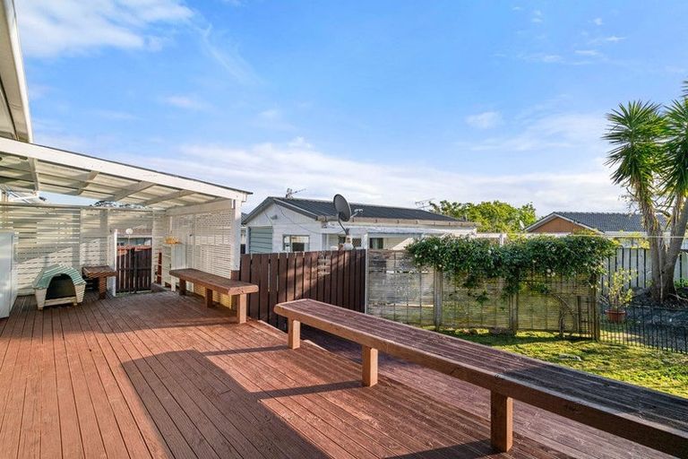 Photo of property in 440 Porchester Road, Randwick Park, Auckland, 2105