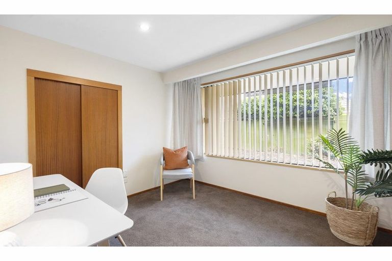 Photo of property in 5 Lancewood Drive, Halswell, Christchurch, 8025