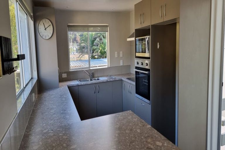 Photo of property in 6/55 Waiwera Road, Waiwera, Orewa, 0994