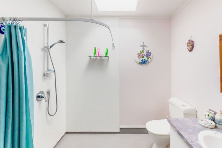 Photo of property in Rimu Village, 14/72 Rimu Road, Raumati Beach, Paraparaumu, 5032