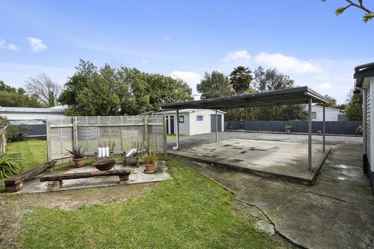 Photo of property in 43 Tararua Street, Pahiatua, 4910