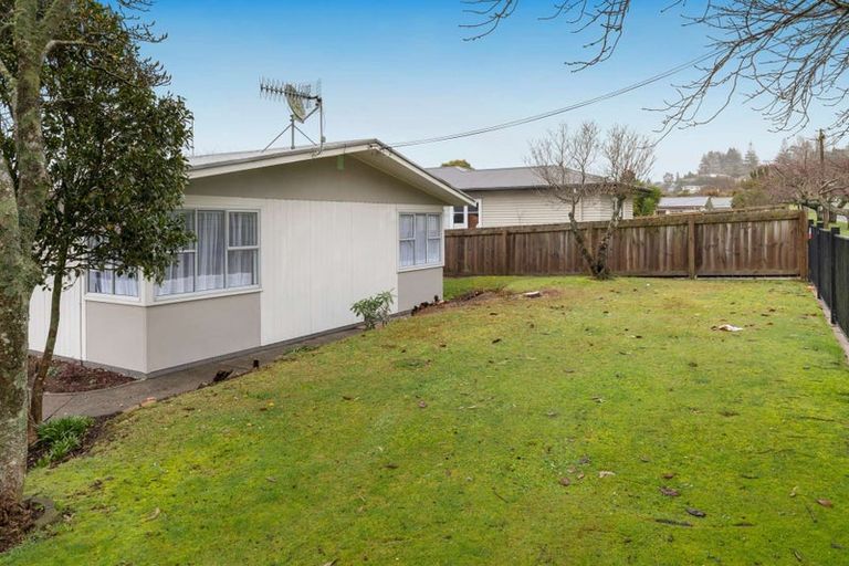Photo of property in 20 Leslie Avenue, Western Heights, Rotorua, 3015