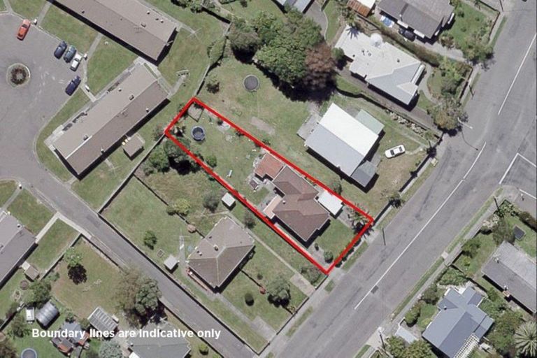 Photo of property in 43 Aotaki Street, Otaki, 5512