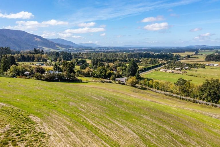 Photo of property in 327 Ashley Gorge Road, Starvation Hill, Oxford, 7495