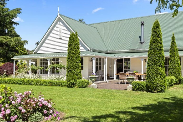 Photo of property in 9 Helland Drive, Bombay, Drury, 2579