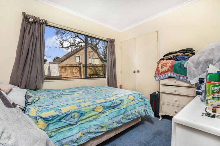 Photo of property in 4 Senator Drive, Manurewa, Auckland, 2105