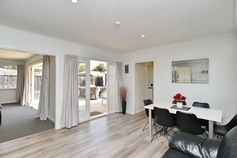 Photo of property in 26 Hadlow Place, Burnside, Christchurch, 8041