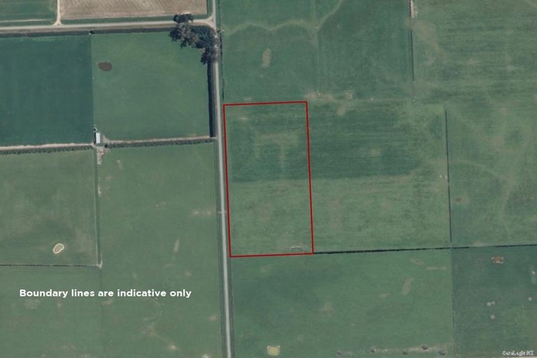 Photo of property in 102 Stoke School Road, Cust, Rangiora, 7471