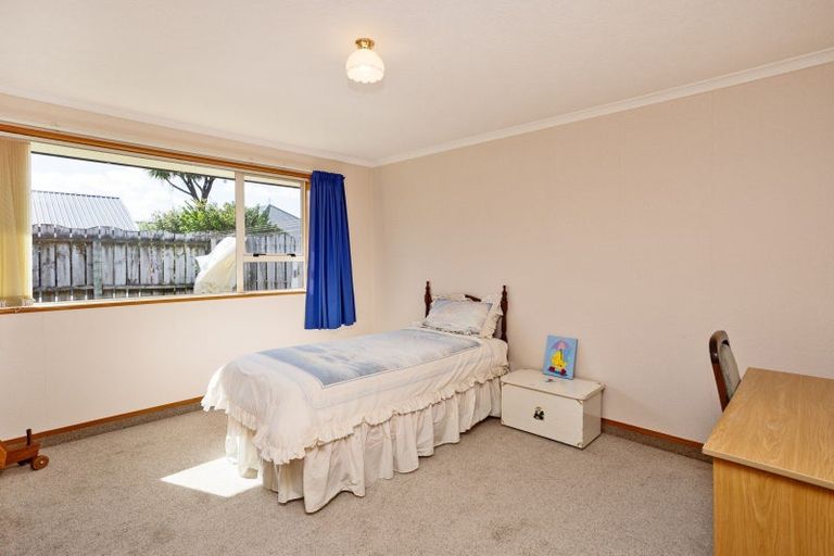 Photo of property in 15 Craig Street, Waikiwi, Invercargill, 9810