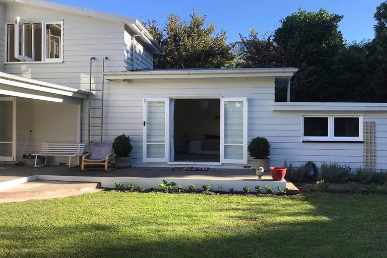 Photo of property in 22 France Road, Bluff Hill, Napier, 4110