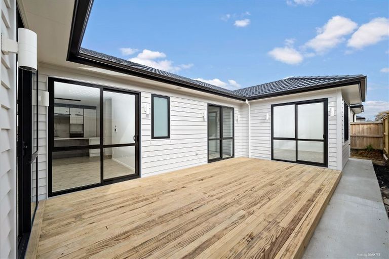 Photo of property in 4 Lusitano Drive, Karaka, Papakura, 2113