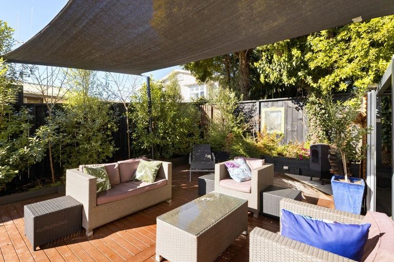 Photo of property in 28 Oakley Avenue, Claudelands, Hamilton, 3214