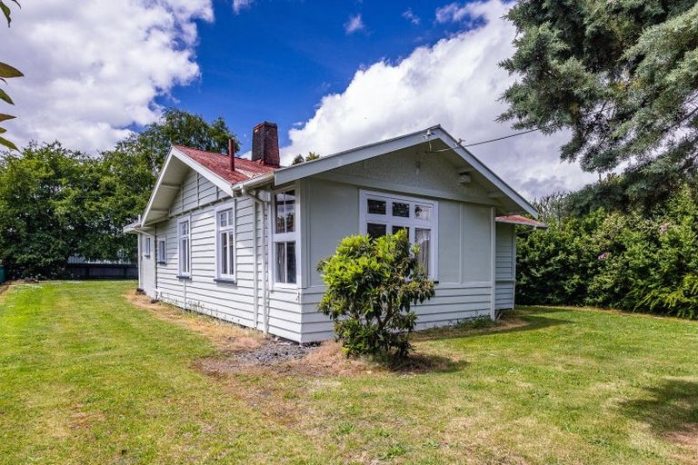 Photo of property in 15 Pitt Street, Raetihi, 4632