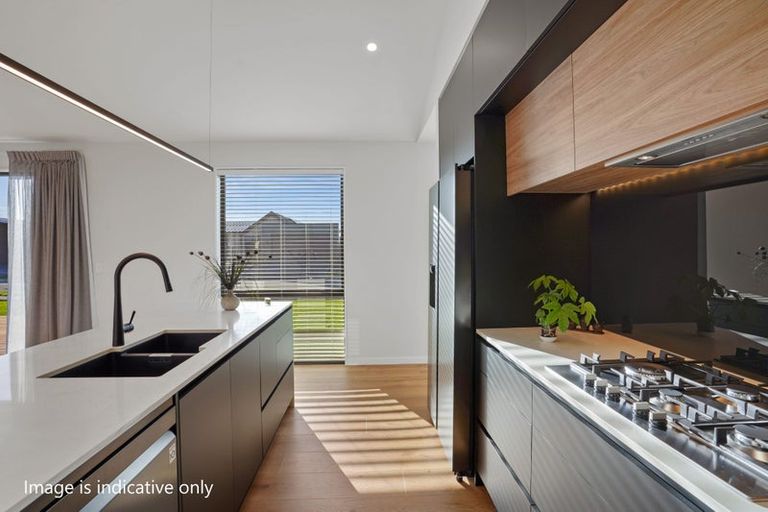 Photo of property in 36 Whiteoak Street, Prebbleton, 7676