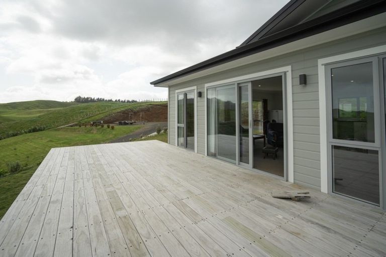 Photo of property in 539 Upper Pitone Road, Pitone, New Plymouth, 4374