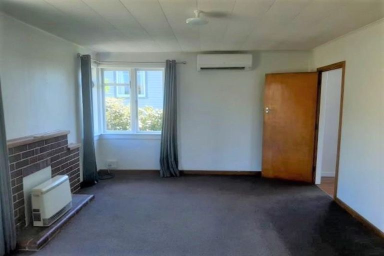 Photo of property in 73 Bayly Road, Blagdon, New Plymouth, 4310