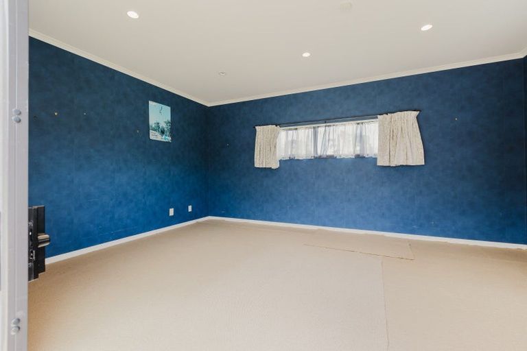 Photo of property in 52 Riccarton Road, Pahiatua, 4910