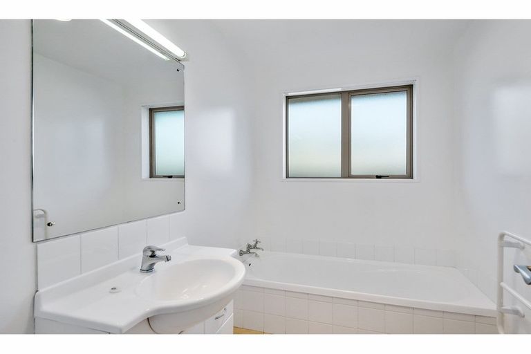 Photo of property in 26 Corsair Drive, Wigram, Christchurch, 8042