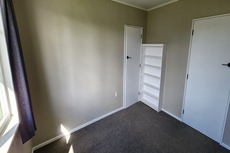 Photo of property in 37 Reid Avenue, Hawera, 4610