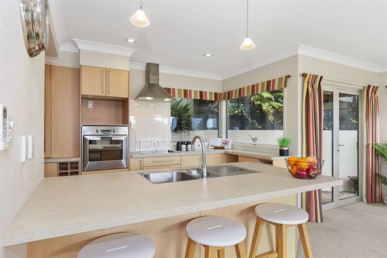 Photo of property in 118a Fourth Avenue, Tauranga, 3110