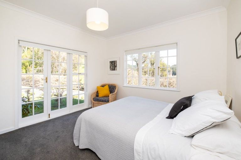 Photo of property in 339 Seafield Road, Eskdale, Napier, 4182