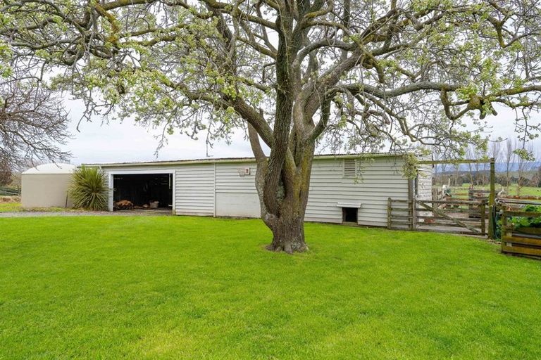 Photo of property in 251 Ahiaruhe Road, Ahiaruhe, Carterton, 5792
