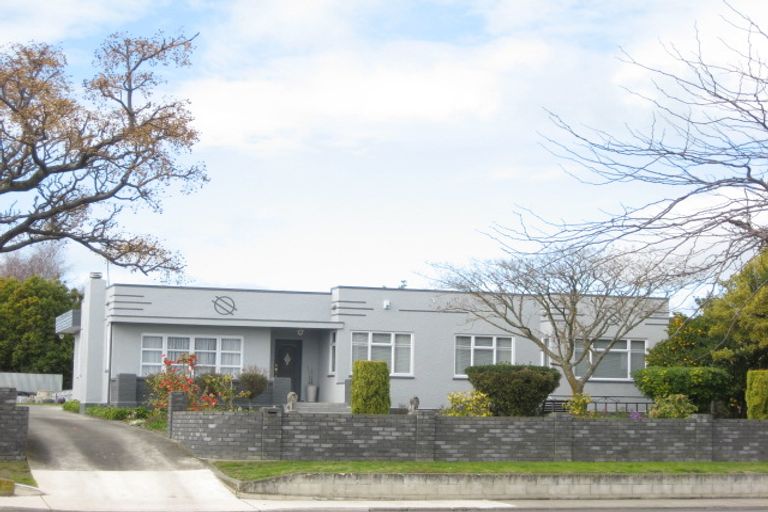 Photo of property in 30 Napier Road, Havelock North, 4130