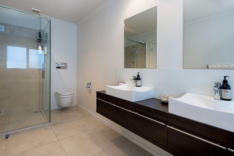 Photo of property in 131 Kowhai Road, Mairangi Bay, Auckland, 0630