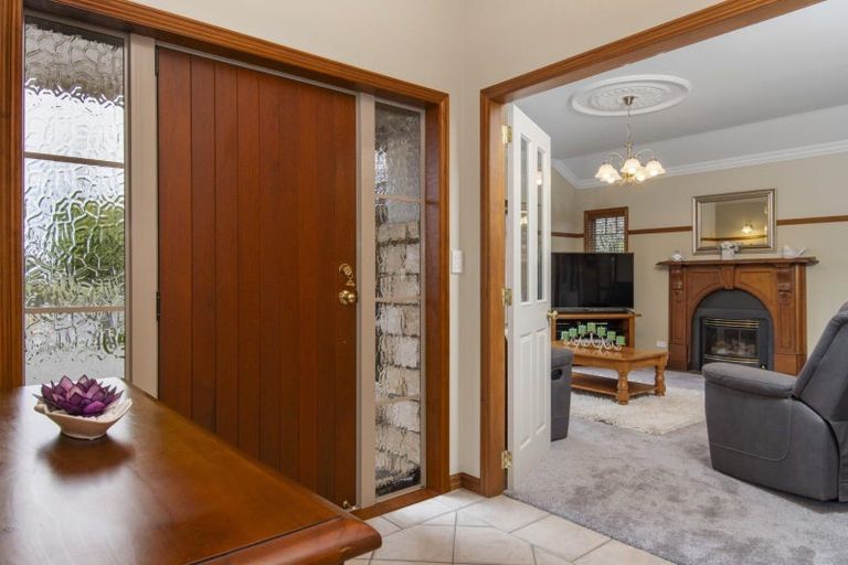 Photo of property in 22 Honeysuckle Lane, Ohauiti, Tauranga, 3112