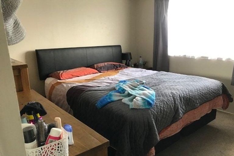 Photo of property in 2/59 Redcrest Avenue, Red Hill, Papakura, 2110