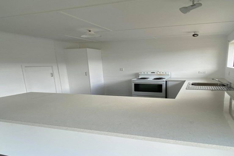 Photo of property in 32 Lyon Street, Featherston, 5710