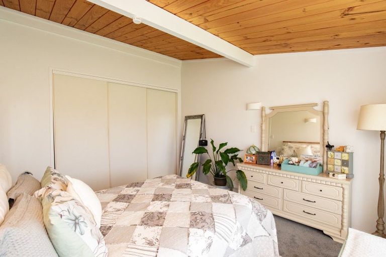 Photo of property in 43 Mahana Road, Ngatea, 3503