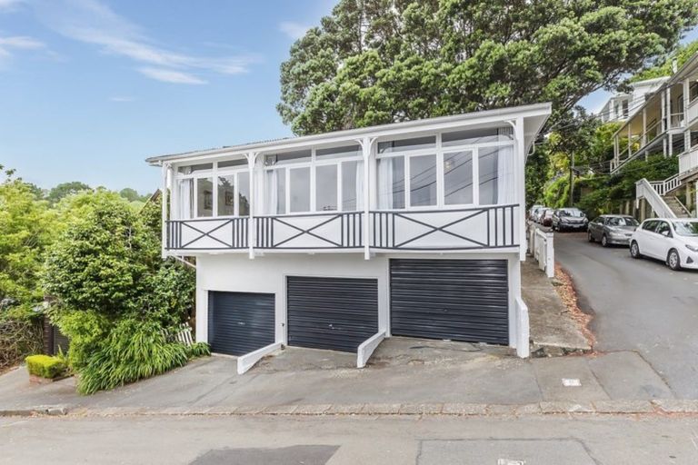 Photo of property in 31d Patanga Crescent, Thorndon, Wellington, 6011