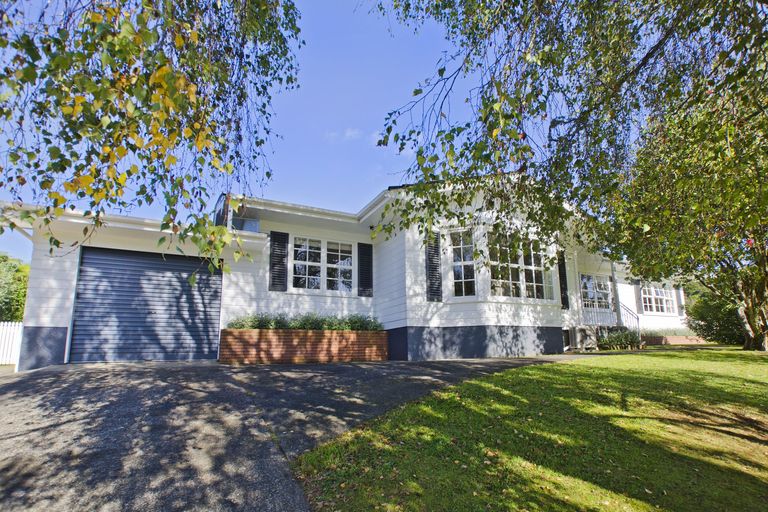 Photo of property in 28 Crawford Crescent, Te Kamo, Whangarei, 0112