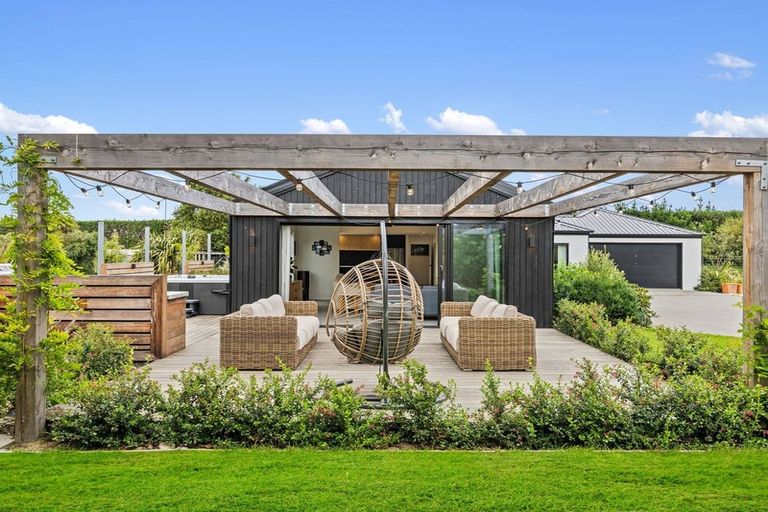 Photo of property in 1682 Clintons Road, Darfield, 7571