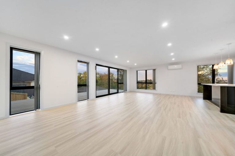 Photo of property in 14 Thomason Crescent, Pokeno, 2402