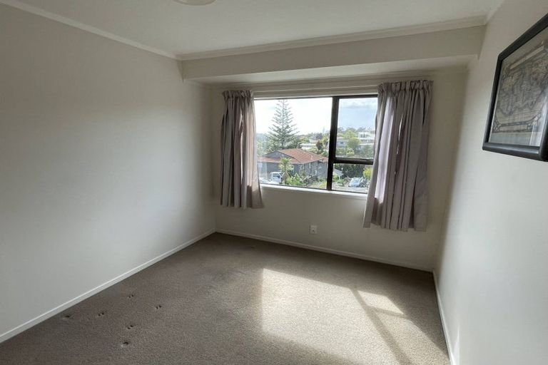 Photo of property in 3 Halder Place, Torbay, Auckland, 0632