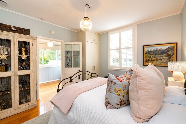 Photo of property in 15 Pipi Street, Te Awanga, 4102