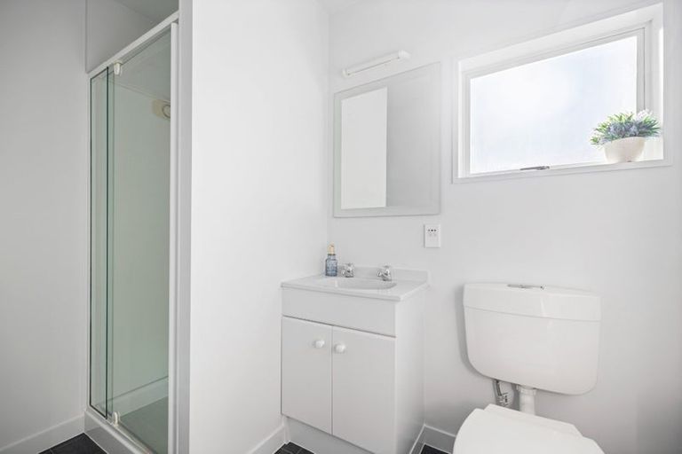 Photo of property in 28b Kawarau Place, Frankton, Queenstown, 9300